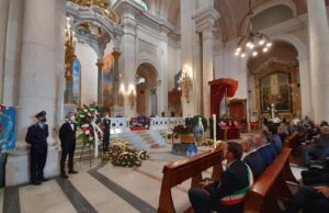 Il gotha della politica sarda dà l’estremo saluto a Giorgio Oppi | Fotogallery