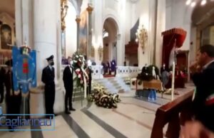 Il funerale di Giorgio Oppi parte 1 | Video