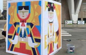 L’arte di Mara Damiani sui cubi della metropolitana leggera