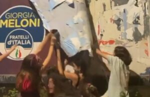 Movimento transfemminista strappa manifesti Meloni | FdI: “Incivili”