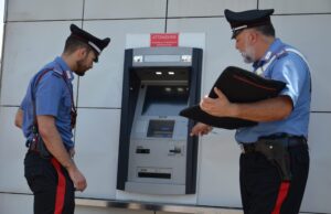 Compra Land Rover a prezzo stracciato | Truffato imprenditore di Cagliari