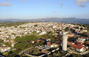 Incendiata l’auto del sindaco di Luras. Deiana: “Amministratori nel mirino”