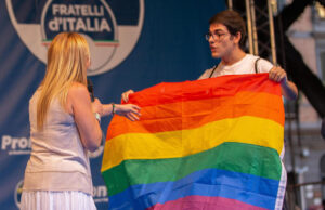 Giorgia Meloni contestata a Cagliari, indagini in corso della Digos