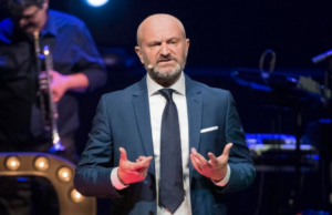 I sardi secondo il comico milanese Pucci | Lo sketch fa infuriare il web