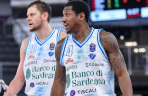 La Dinamo Sassari inizia male, sconfitta a Varese per 87-81