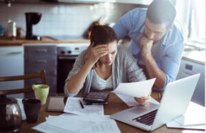 Autunno col caro bollette? Ecco i 5 consigli per risparmiare e vivere bene