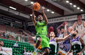 Dinamo Sassari sconfitta in casa: Malaga passa 87-76