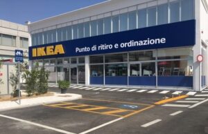 Riscalda la notte, ad Ikea Cagliari raccolta coperte per i senza tetto