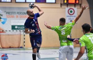 Pallamano, la Raimond Sassari rallenta a Rubiera