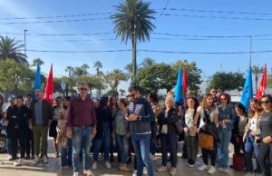 Gli educatori in piazza: “No al taglio ore, dai sindaci totale indifferenza”