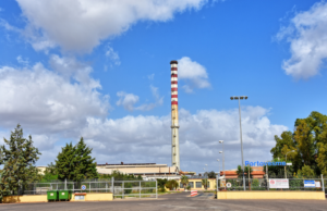 Sindacati e politica contro la Glencore: “Inaccettabile la chiusura degli impianti”