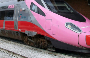 FrecciaRosa, la prevenzione dei tumori corre sul treno Cagliari-Sassari