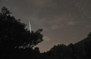 Una scia luminosa nei cieli sardi: meteorite segnalato all’Imo