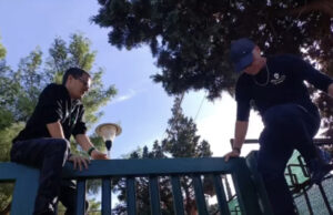 Blitz a Monte Urpinu, manifestanti scavalcano il cancello del parco