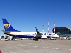 Ryanair, nuovo siluro contro la Regione: “Su addizionale solo mezze misure”