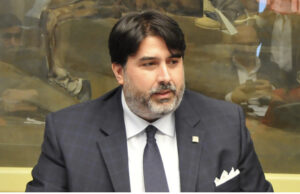 Caro energia, dalla Regione 32 milioni in favore dei Comuni