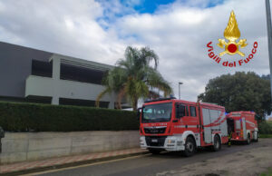 Decimoputzu, abitazione prende fuoco: decisivo intervento Vigili del Fuoco