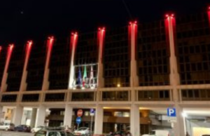 La Regione si colora di rosso | L’opposizione: “Sì, ma per la vergogna”