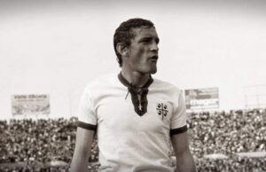 Auguri a Gigi Riva, il Campione cittadino onorario di Mandas