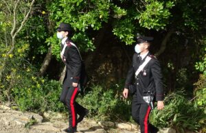 Assemini, bimbo di due anni sviene mentre gioca nel prato