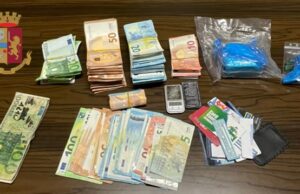 Domusnovas, in casa cocaina e oltre 17mila euro: arrestato 35enne