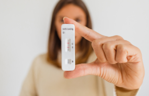 Covid, oggi 690 nuovi casi | Sale il numero delle persone in isolamento