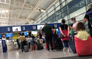 Passaporto giapponese falso, arrestato all’aeroporto di Cagliari