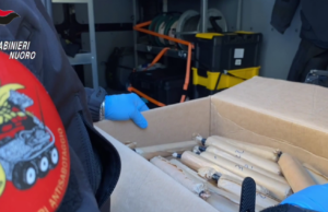 Candelotti a prova di schegge letali, denunciati 4 ogliastrini