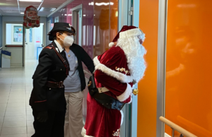 Nuoro, Carabinieri in visita ai bambini dell’ospedale San Francesco
