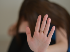 Rettifica: Insegnante arrestato per molestie su una allieva