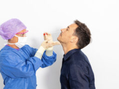 Covid, risalgono le terapie intensive | Un decesso a Cagliari