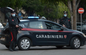 Aggredisce la madre e le sfascia casa: 34enne arrestato a Uta