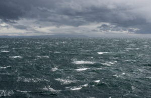 Allerta meteo in Sardegna per vento forte e mareggiate