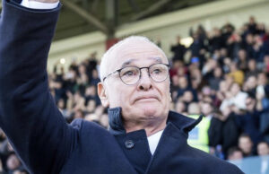 Cagliari, lacrime d’emozione per Ranieri per i cori dei tifosi rossoblù