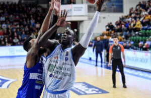 Supplementari fatali per la Dinamo: Brescia vince 94-92