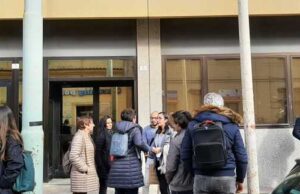 Mancano i pediatri a Cagliari: genitori in piazza