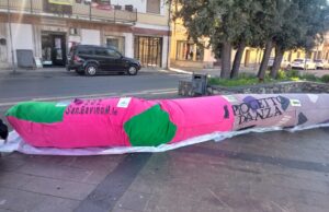 San Gavino, tutto pronto per la calza della Befana da record