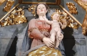 Cagliari, esplode tubo dell’acqua: si allaga Chiesa di Santa Chiara