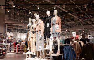 Saldi della Befana, in Sardegna nessun assalto ai negozi