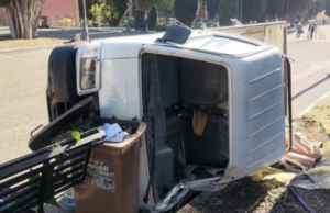 Cagliari, autocarro delle salme trovato semidistrutto al cimitero San Michele
