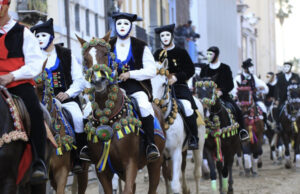 Dramma Silì, lutto a Oristano: stop agli eventi collaterali della Sartiglia