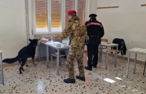 Macomer, controlli antidroga a scuola: sequestrata marijuana a due studenti