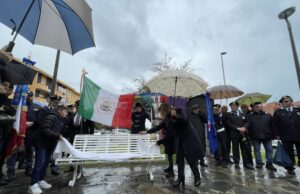 Quartu, una panchina bianca in ricordo delle vittime sul lavoro