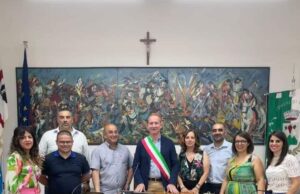 Bono, attentato al sindaco: “Non arretro di un centimetro”