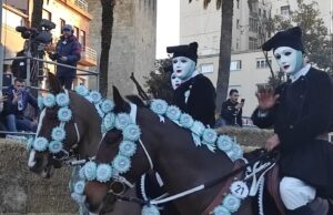 Riparte la Sartiglia: si inizia bene, si finisce tra i fischi del pubblico