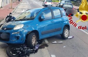 Tremendo incidente a Olbia: auto travolge una moto