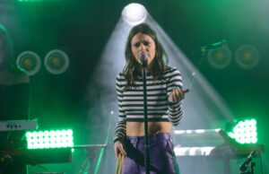 Francesca Michielin fa soldout a Cagliari: “La musica deve arrivare anche qui da voi”