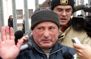 Mesina, gli attivisti si mobilitano: “Deve tornare in Sardegna, c’è accanimento”