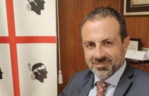 Lega, Pd all’attacco: “Pais scelga quale ruolo vuole esercitare”