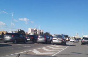 Cagliari, incidente sull’Asse Mediano: tifosi bloccati verso lo stadio